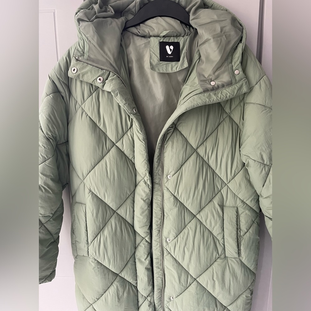 Millie Mackintosh X Very
Premium Diamond Quilt Padded Coat - Khaki - Picture 4 of 4